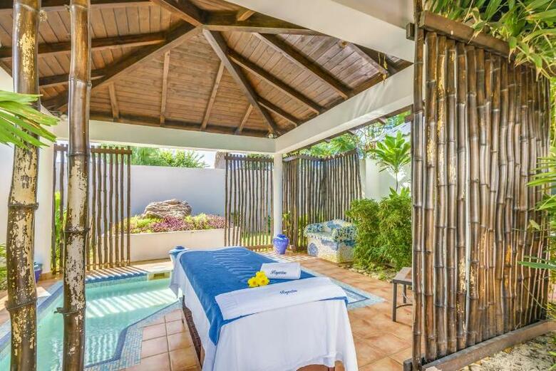 Hotel Royalton Hicacos Adults Only +18