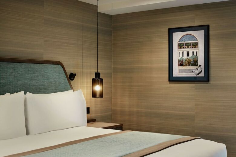 Hotel Doubletree By Hilton London � West End