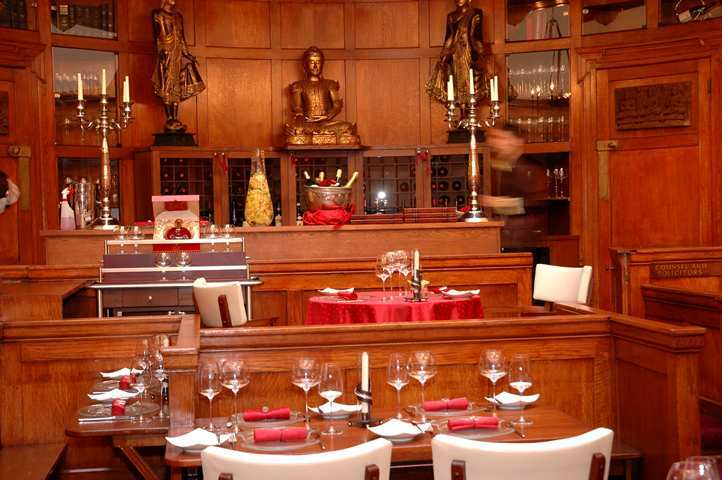 Courthouse Hotel London