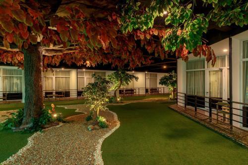 Taw Win Garden Hotel