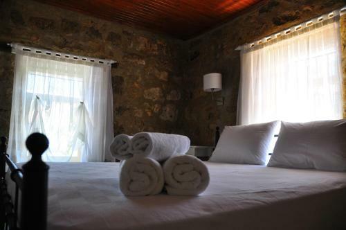 Hostal Imerek Tas Ev Hotel