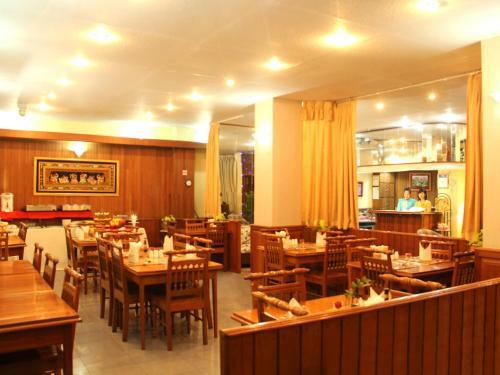 Crystal Palace Hotel
