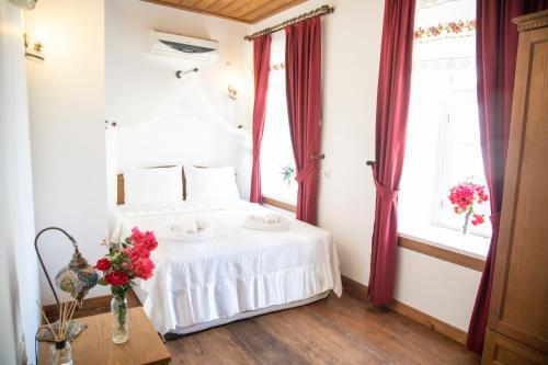 Hostal Ta?delen Hotel