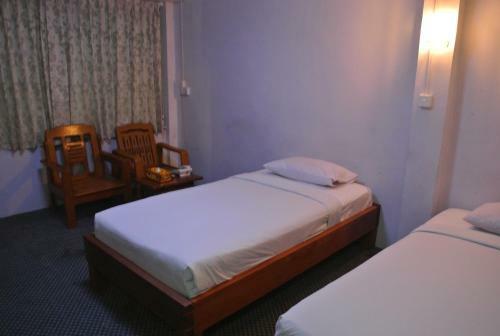 Yaewaddy Motel