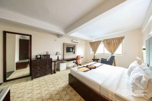 New Aye Yar Hotel