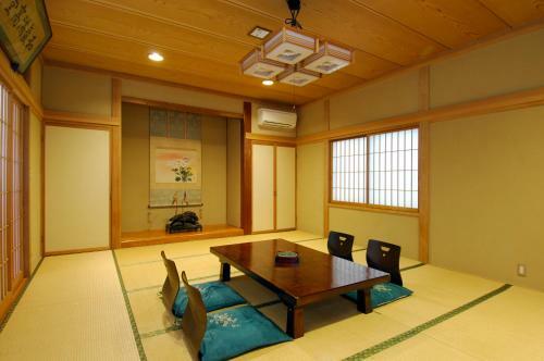 Chuokan Shimizuya Ryokan
