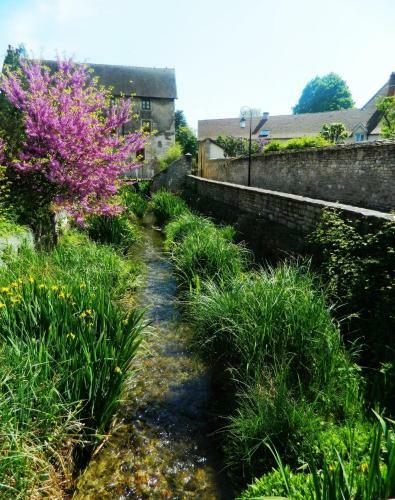Hotel Restaurant Le Clos De La Vouge