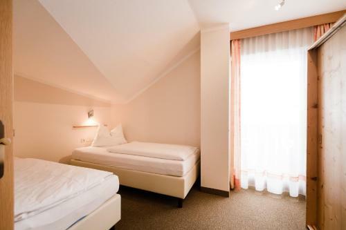 Aparthotel Dorfplatzl Garni