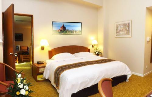 Hotel Summit Parkview Yangon