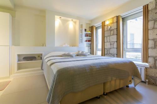 Hostal Sakin Ev Hotel