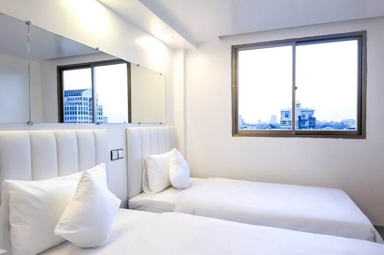 Clover Hotel City Center