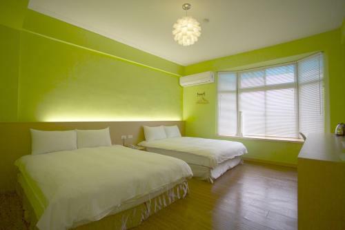 Young Motel