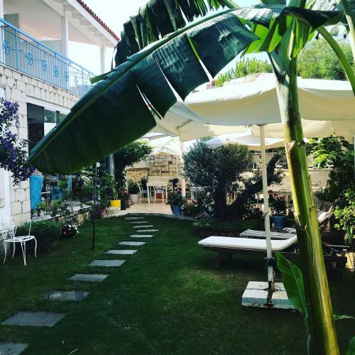 Bed & Breakfast Degirmenli Konak Hotel