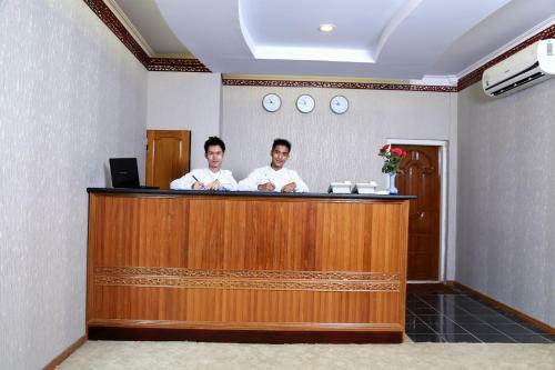 Kh Hotel , Kokkine