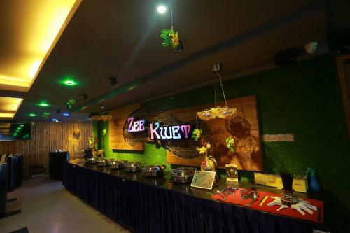 Uptown Hotel