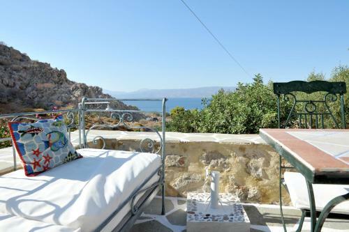 Villa Hydra Erato