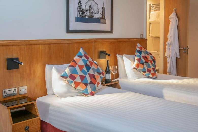 Queensway Hotel, Sure Hotel Collection By Best Western