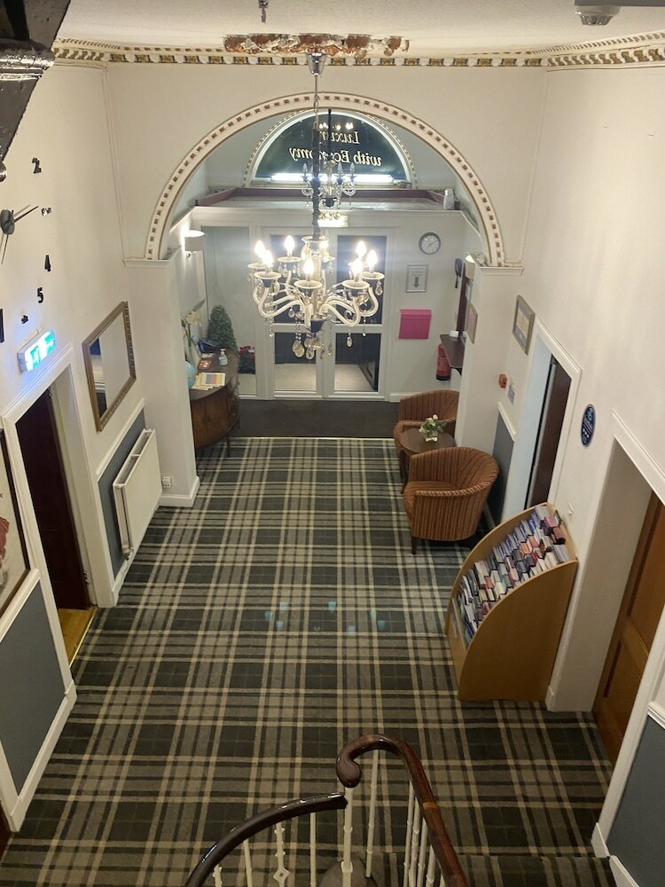 Park View House Hotel - Guest House