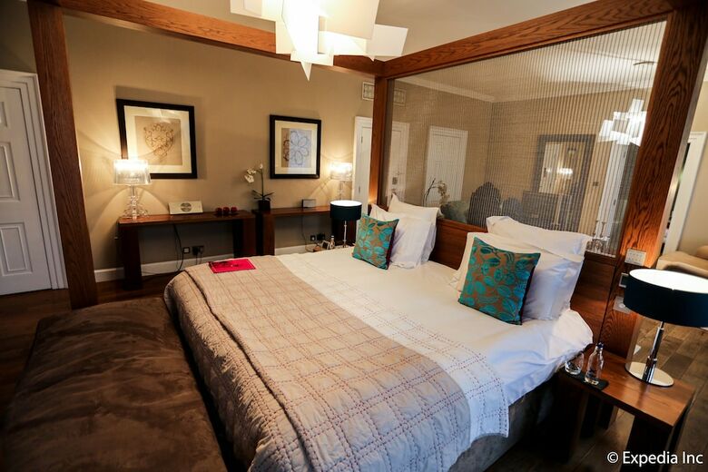 Hotel Tigerlily