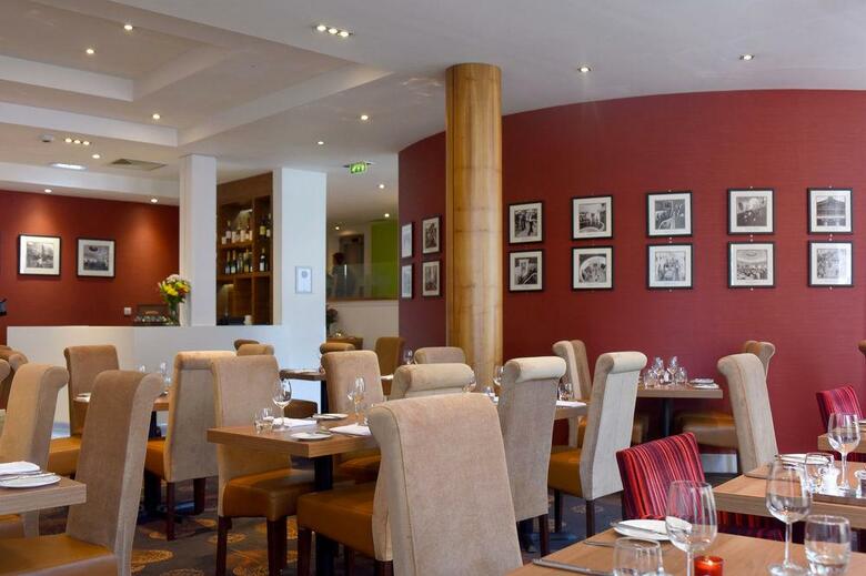 Ten Hill Place Hotel
