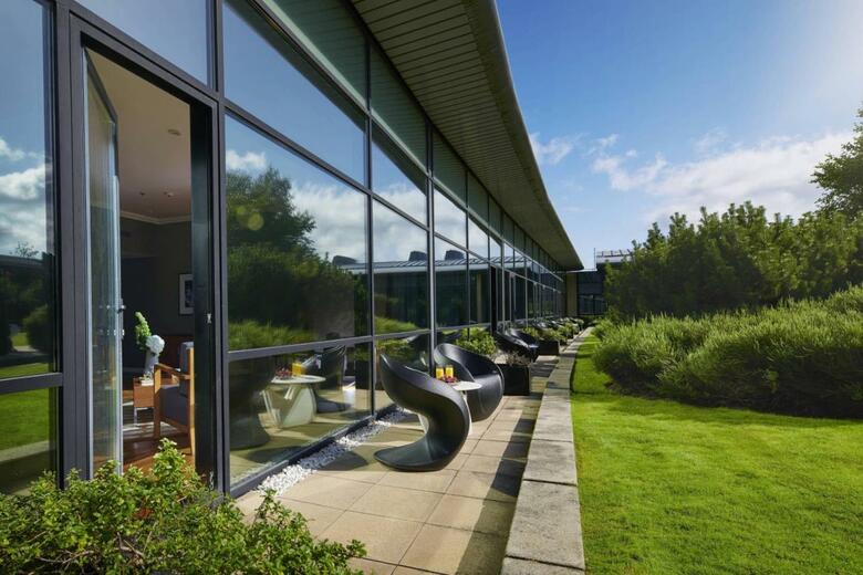 Hotel The Glasshouse Autograph Collection By Marriott