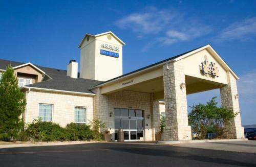 Hotel Arbor Inn And Suites