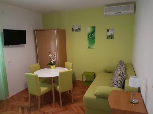 Hostal House Villa Roza