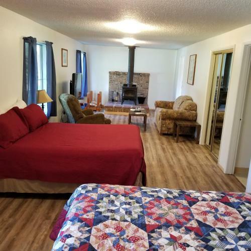 Plainview Motel