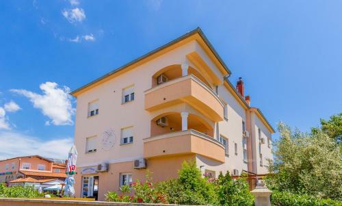 Apartments Cukon