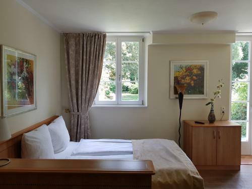 Hotel Ch�teau De Pourtal�s
