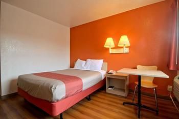 Motel 6 Pompano Beach