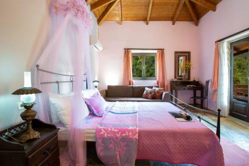 Hostal Amadryades Villas