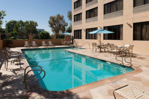 Hotel Courtyard By Marriott Cypress Anaheim / Orange County