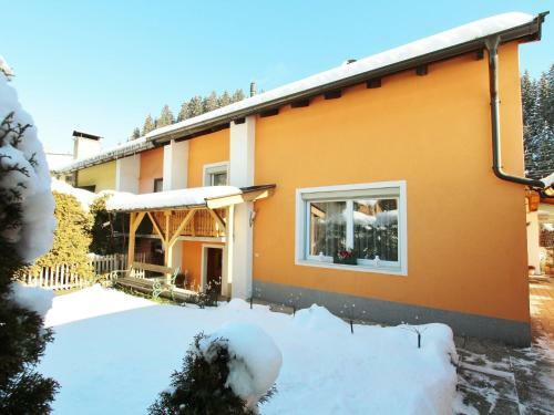 Beautiful Apartment With Balcony, Garden, Heating, Parking