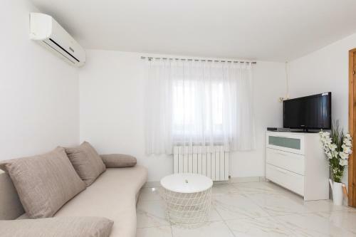Apartments Stipan?i?