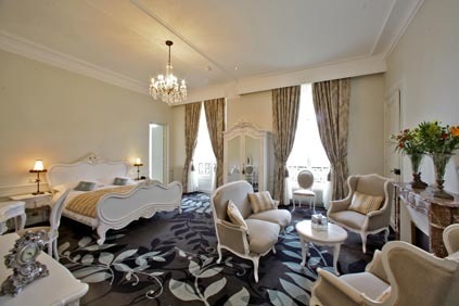 Hotel Chateau De La Cazine