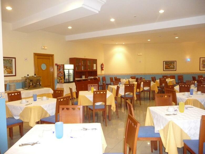Hotel Atalaya II