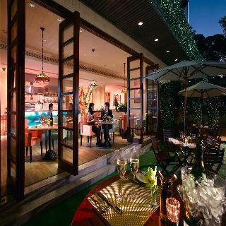 Regal Riverside Hotel