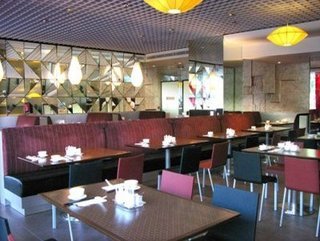 Regal Riverside Hotel