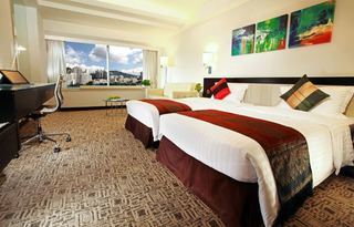 Regal Riverside Hotel