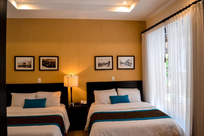 Hotel Colonial