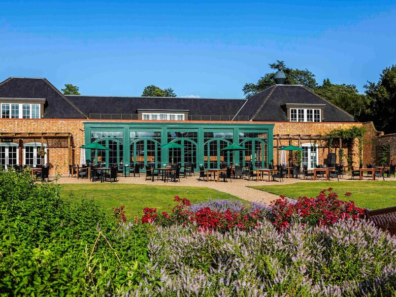 Hotel Walton Hall