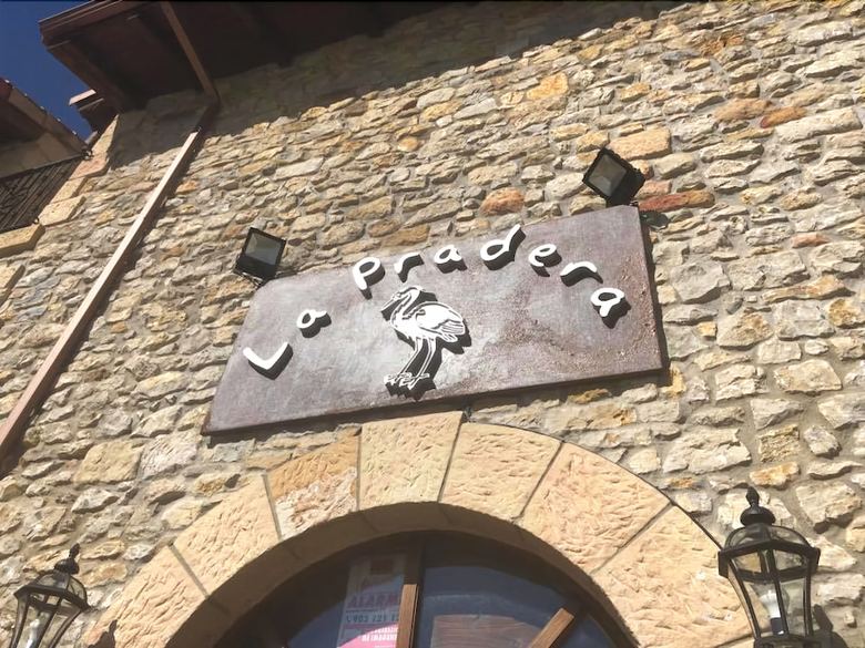 Agroturismo Hotel Rural La Pradera