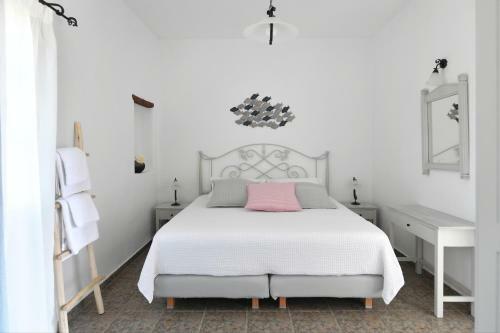 Agrabeli Studios & Apartments
