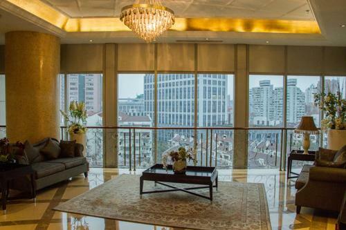 Ri Yue Guang Apartment