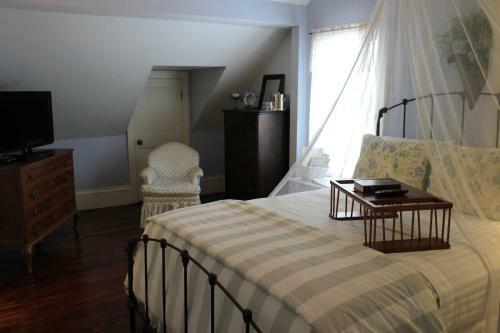 Posada Grand Magnolia Suites