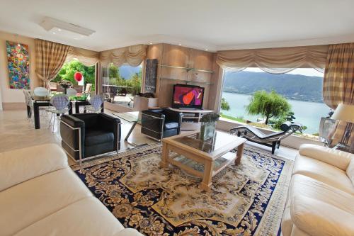 Villa Le France - Vision Luxe
