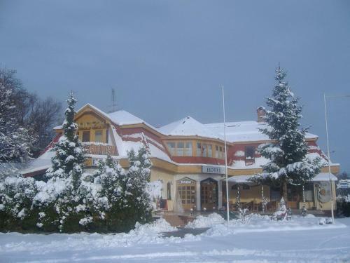 Bed & Breakfast Alpokalja Panzi� �tterem
