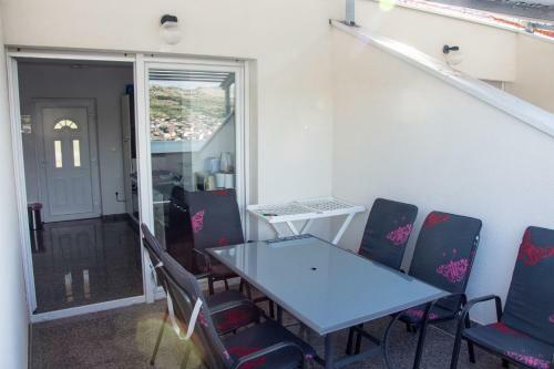 Apartments Sv. Jelena 1