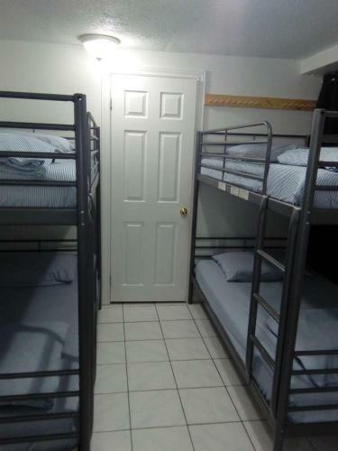 Albergue University Apartment